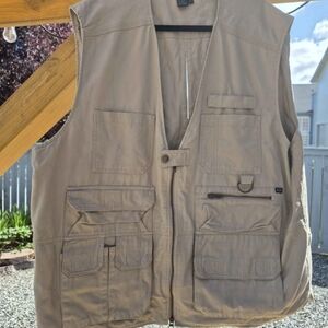 511 Vest Tactical Series 80001 Hunting Cargo Pockets Utility Conceal Mens XXL